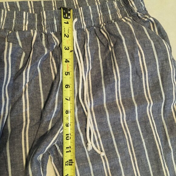 Beachlunchlounge Elastic Waist Capri Linen Striped Pants, Size Small - Picture 5 of 9